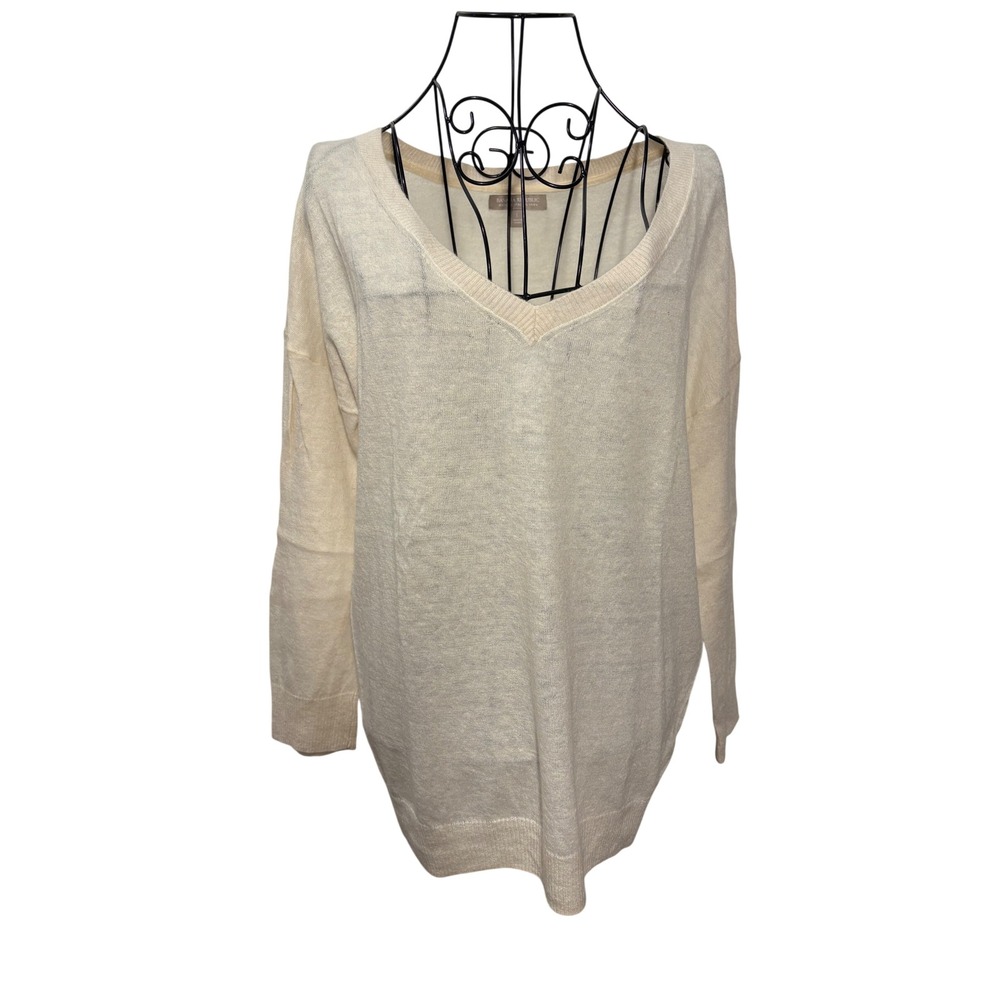 Banana Republic Womens Ivory Italian Yarn V-Neck Lightweight Sweater Large